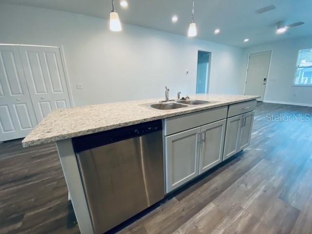 1325 James Avenue S, Saint Petersburg, FL 33705 Photo