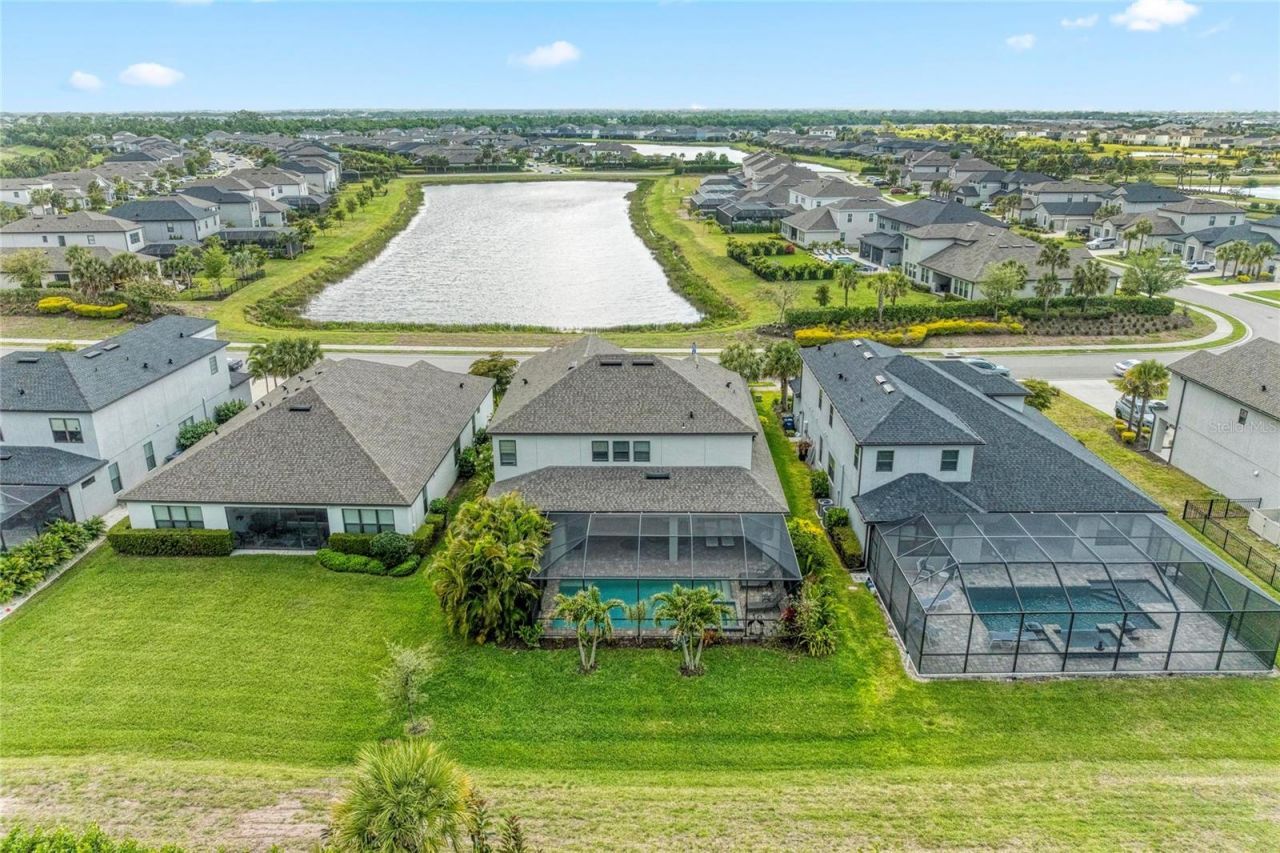 16528 Paynes Mill Drive , Bradenton, FL 34211 Photo