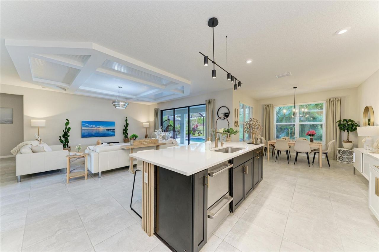 16528 Paynes Mill Drive , Bradenton, FL 34211 Photo