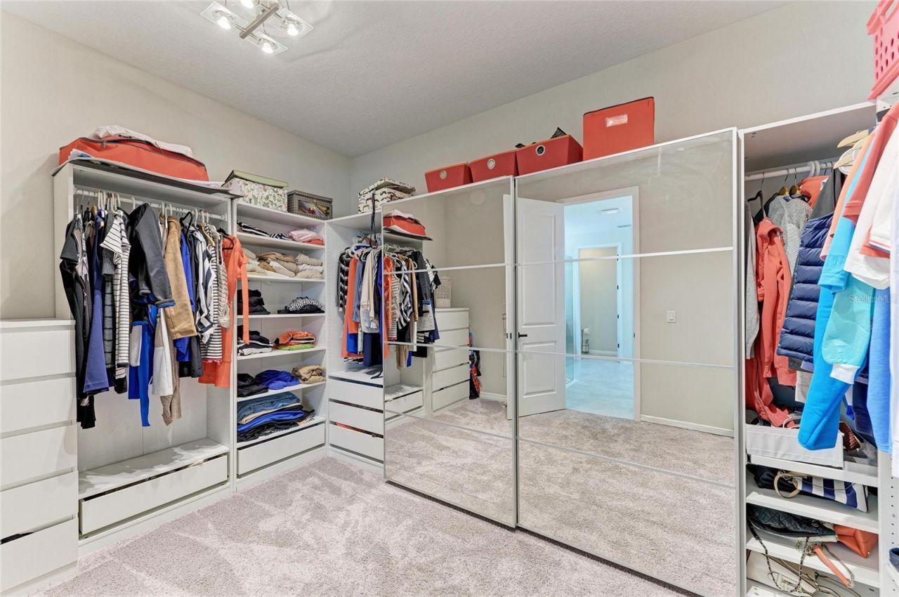 16528 Paynes Mill Drive , Bradenton, FL 34211 Photo