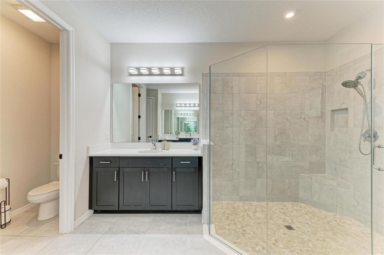 16528 Paynes Mill Drive , Bradenton, FL 34211 Photo