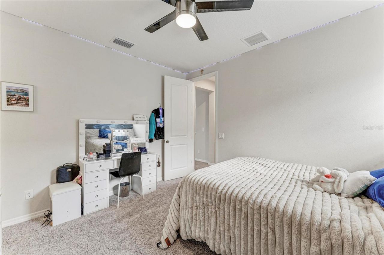 16528 Paynes Mill Drive , Bradenton, FL 34211 Photo