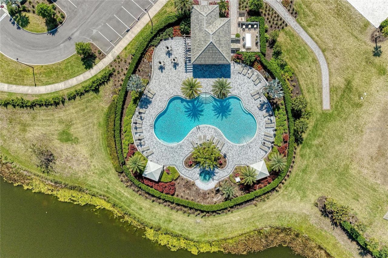 16528 Paynes Mill Drive , Bradenton, FL 34211 Photo