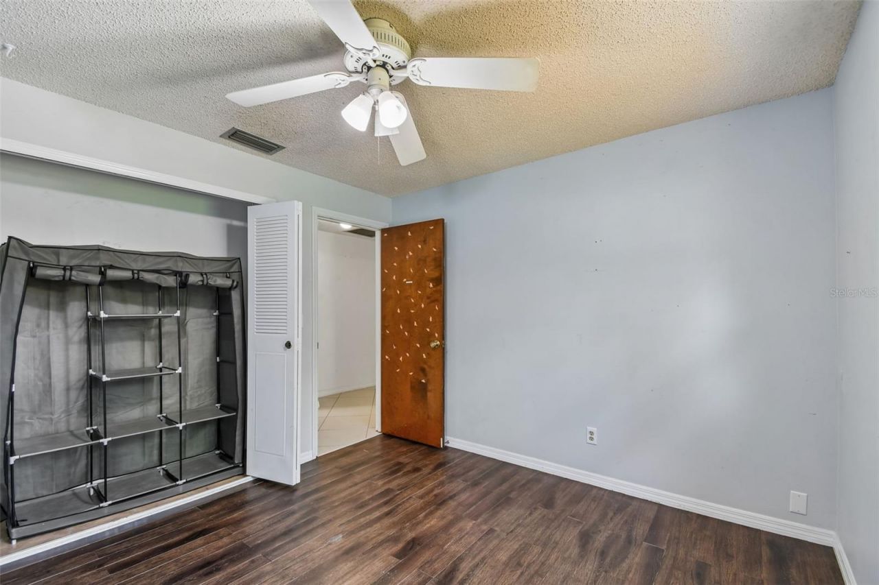 13635 Berkshire Court, Grand Island, FL 32735 Photo