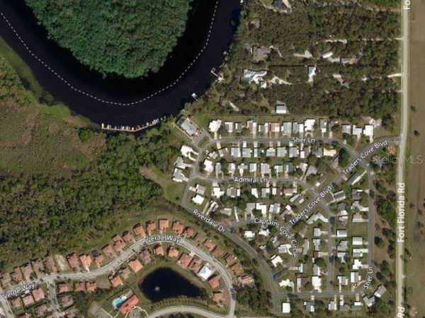 205 SHER LANE , DEBARY, FL 32713