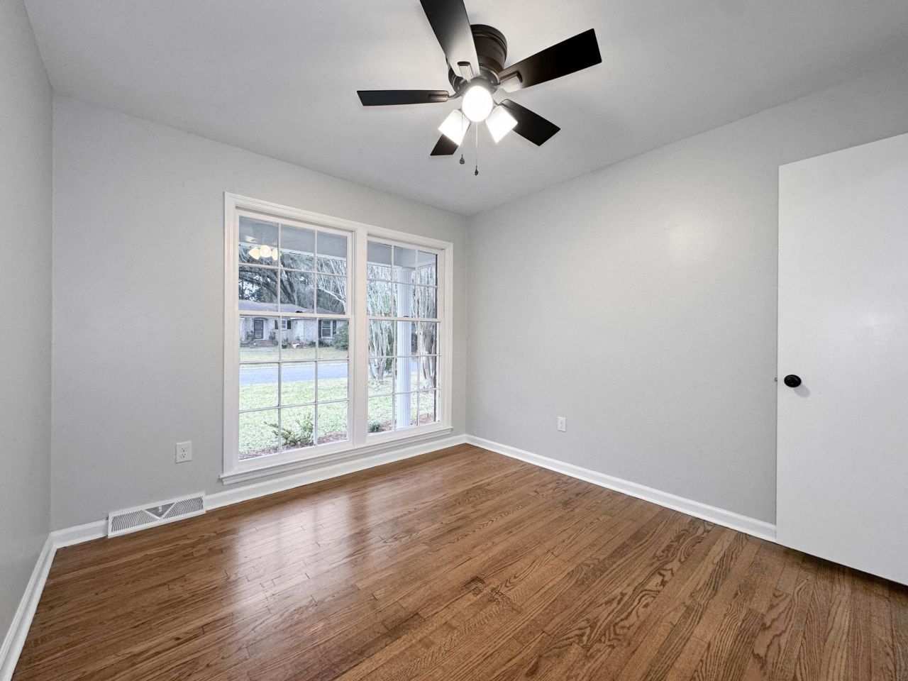 4343 Helene Drive Photo 13