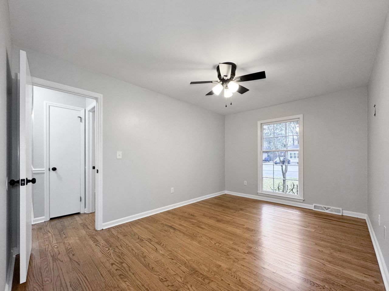 4343 Helene Drive Photo 14