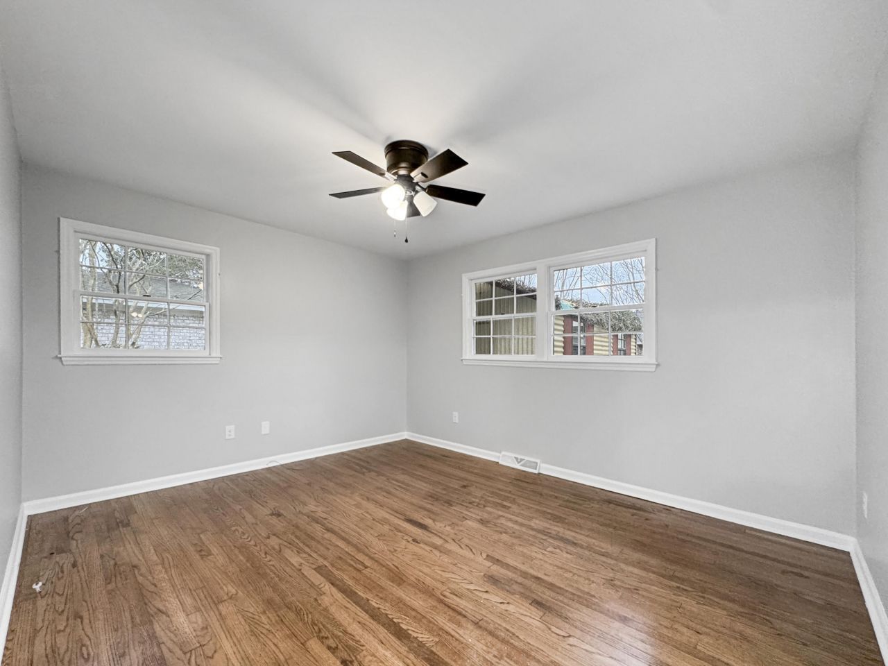 4343 Helene Drive Photo 17