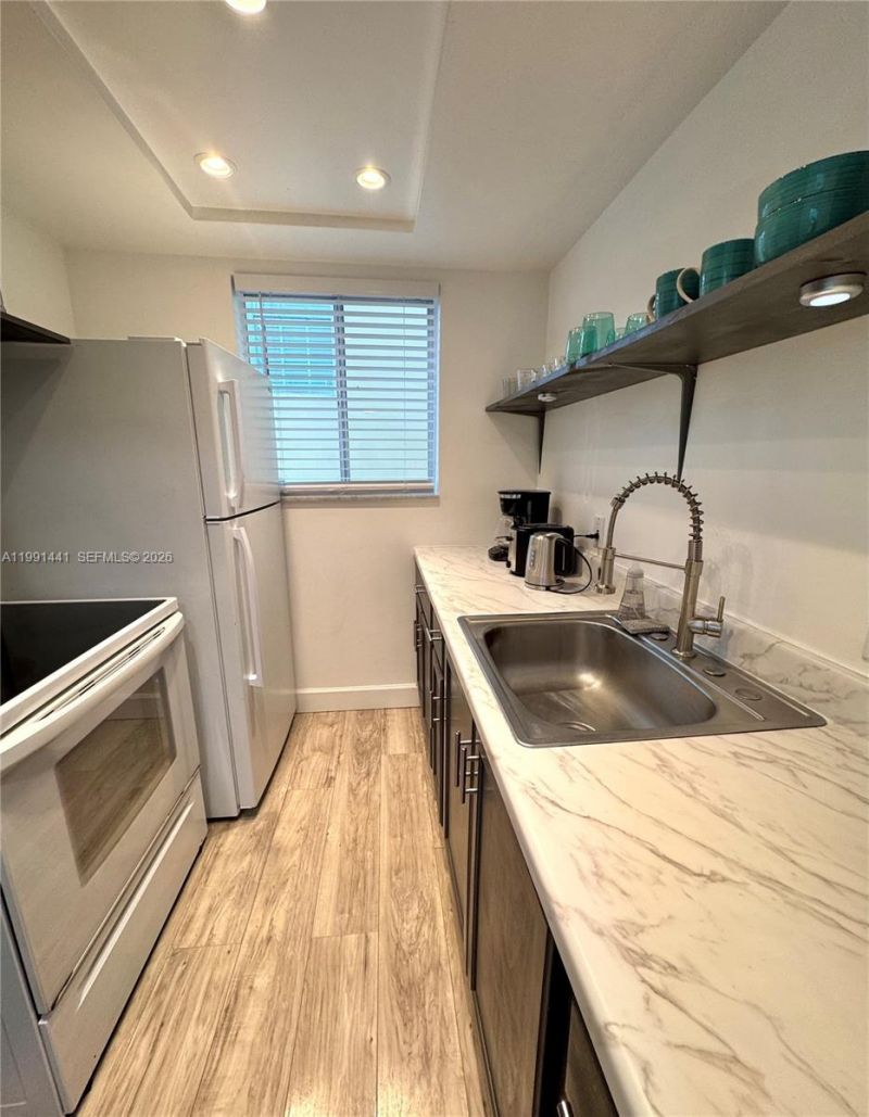 740 11th St , Unit 3A, Miami Beach, FL 33139 Photo