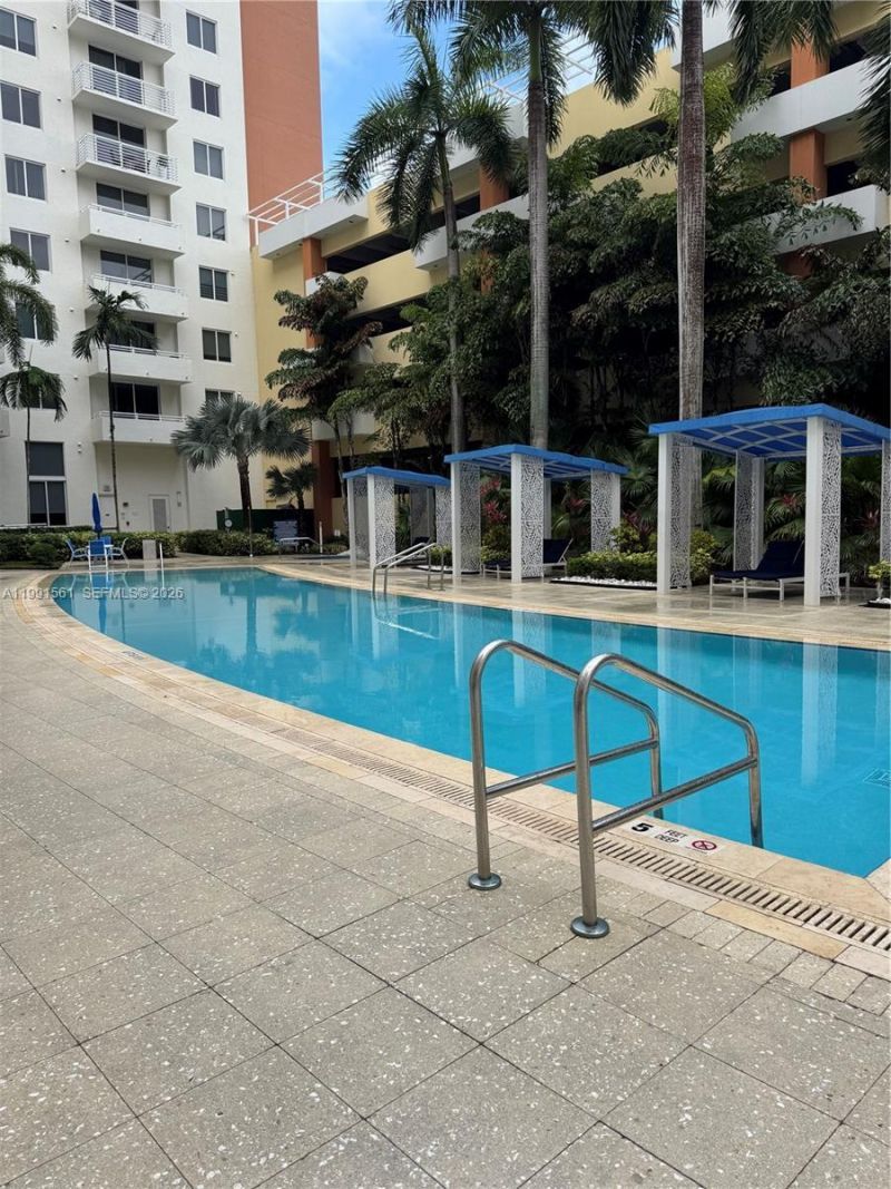 18800 NE 29th Ave , Unit 822, Aventura, FL 33180 Photo