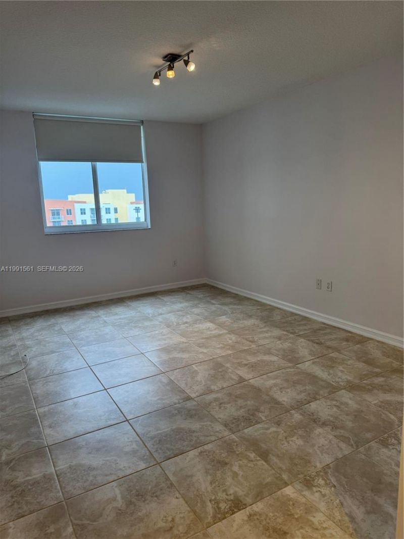 18800 NE 29th Ave , Unit 822, Aventura, FL 33180 Photo