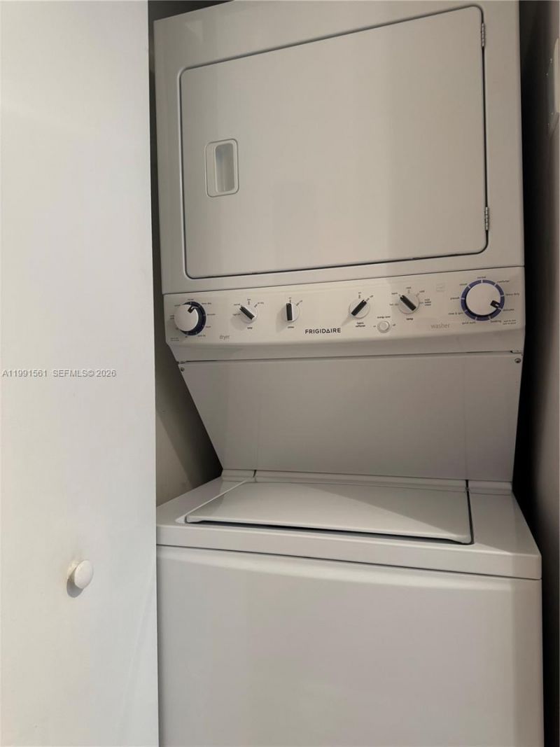 18800 NE 29th Ave , Unit 822, Aventura, FL 33180 Photo