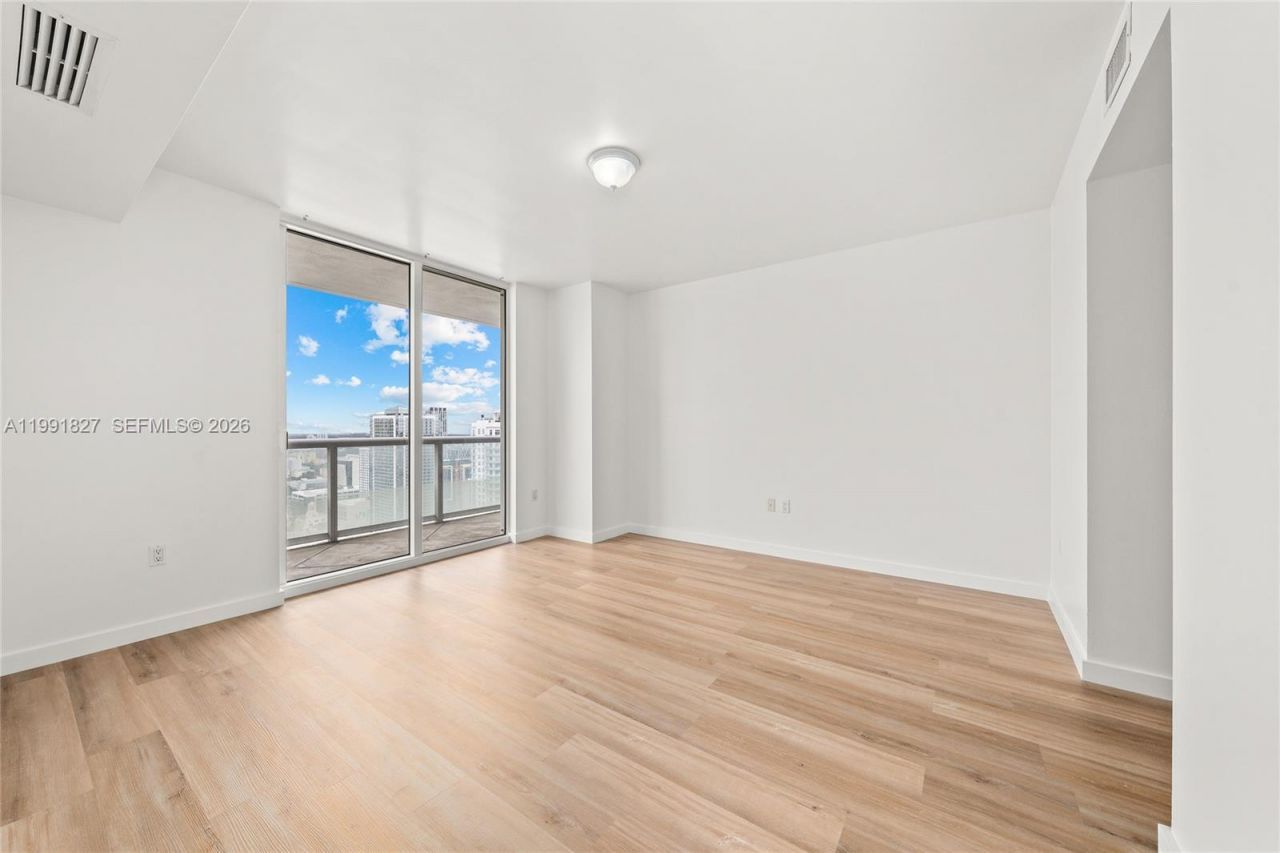 50 Biscayne Blvd, Unit 4111, Miami, FL 33132 Photo