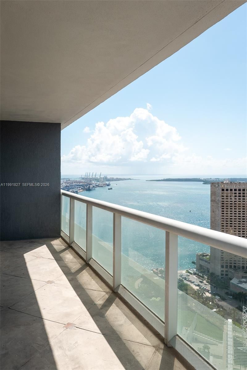 50 Biscayne Blvd, Unit 4111, Miami, FL 33132 Photo
