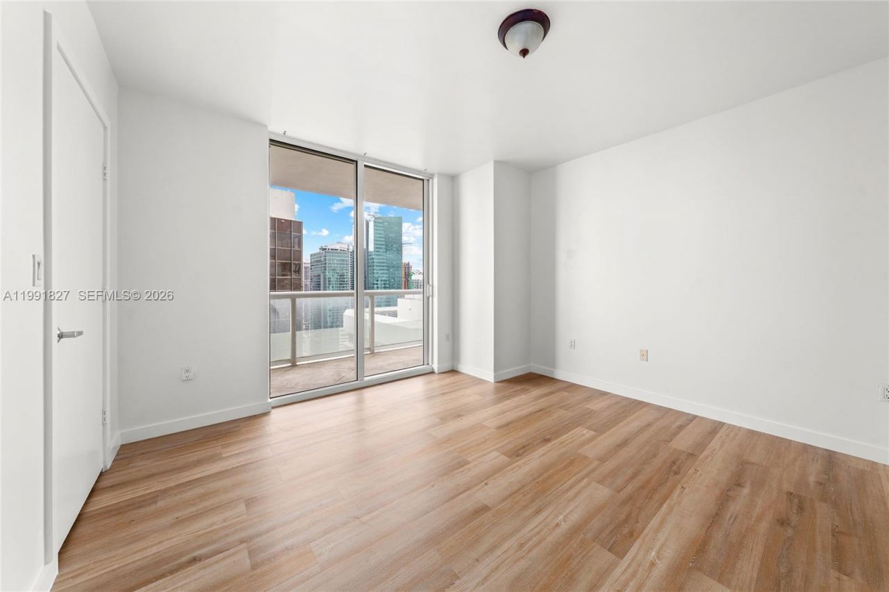 50 Biscayne Blvd, Unit 4111, Miami, FL 33132 Photo