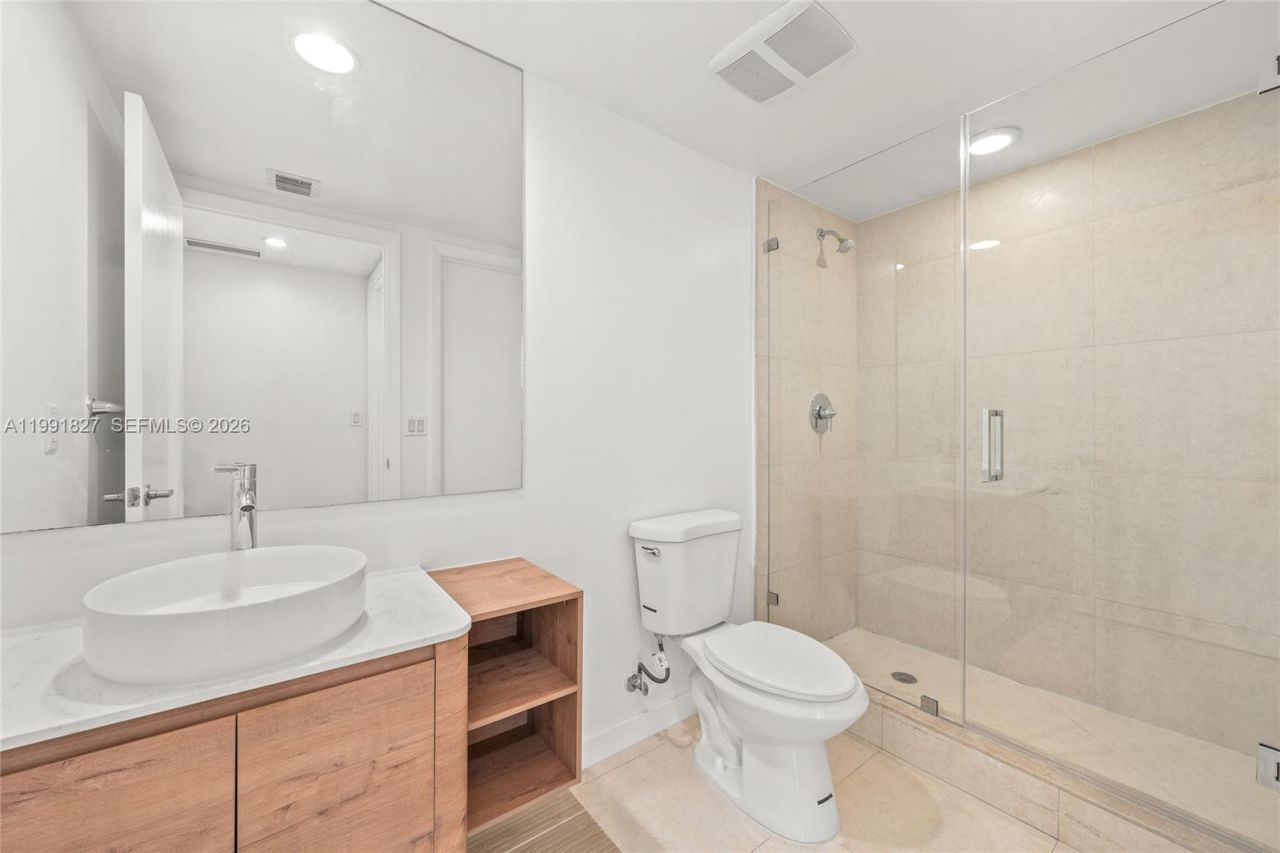 50 Biscayne Blvd, Unit 4111, Miami, FL 33132 Photo