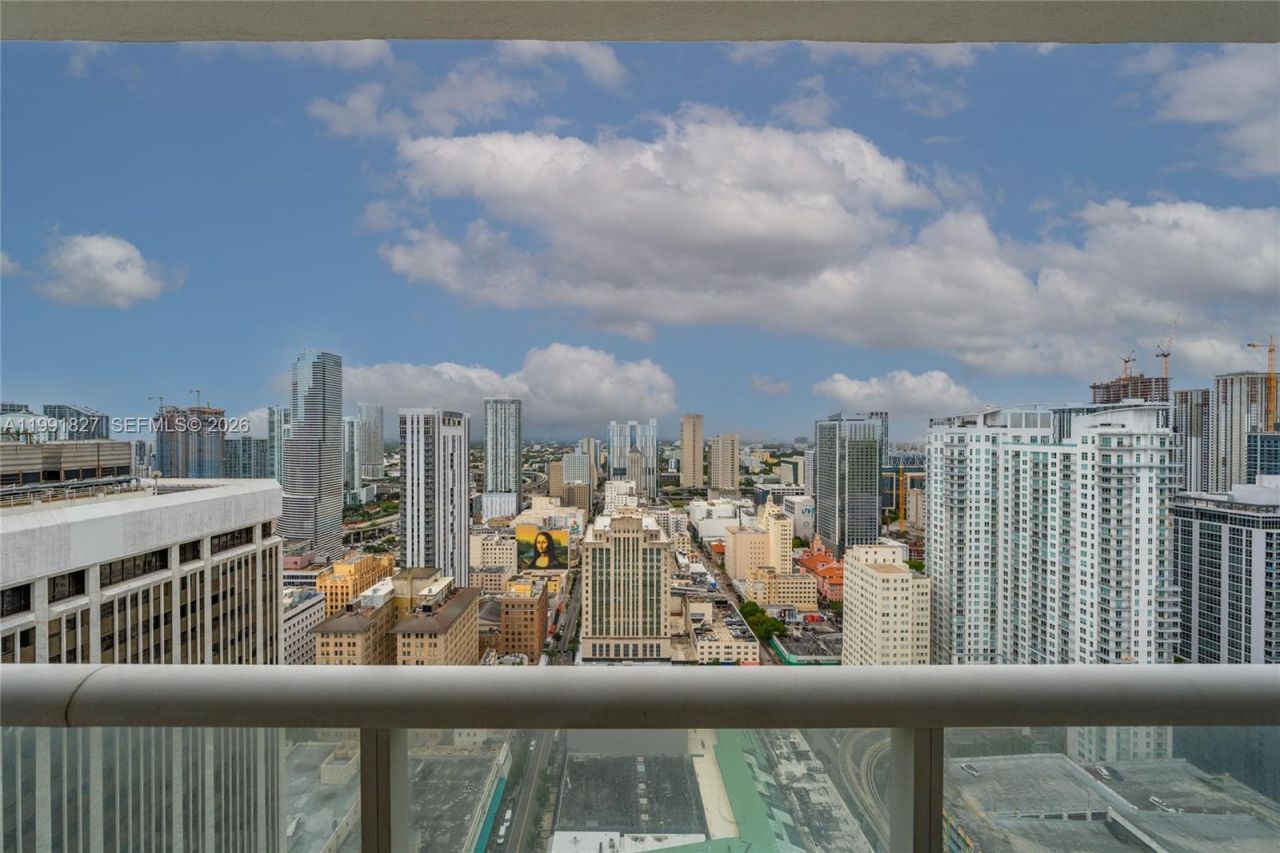 50 Biscayne Blvd, Unit 4111, Miami, FL 33132 Photo