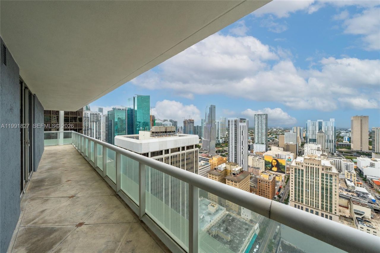 50 Biscayne Blvd, Unit 4111, Miami, FL 33132 Photo