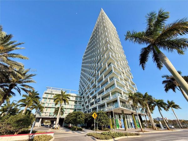 2000 metropica way , Unit 2208, Sunrise, FL 33323