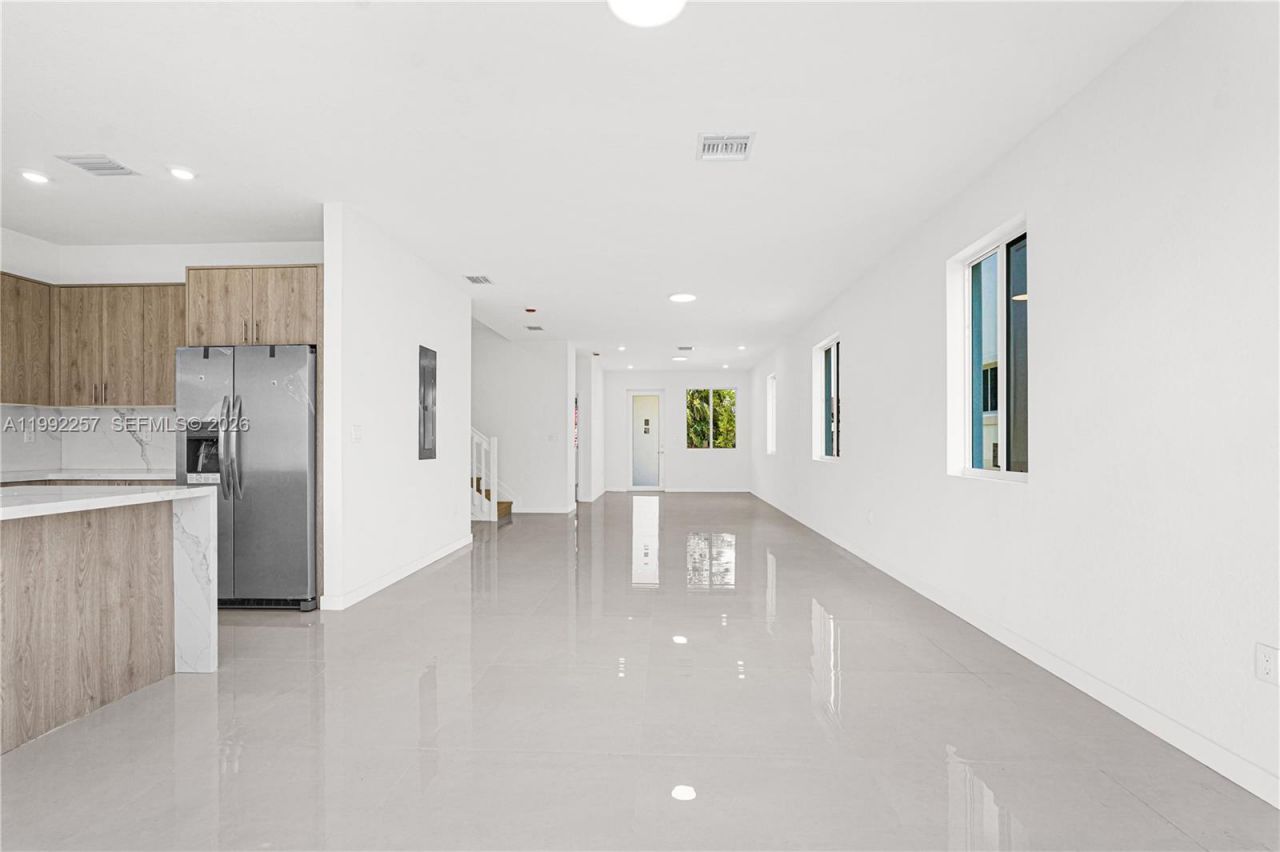 22431 SW 125 Ave, Unit 19A, Miami, FL 33170 Photo