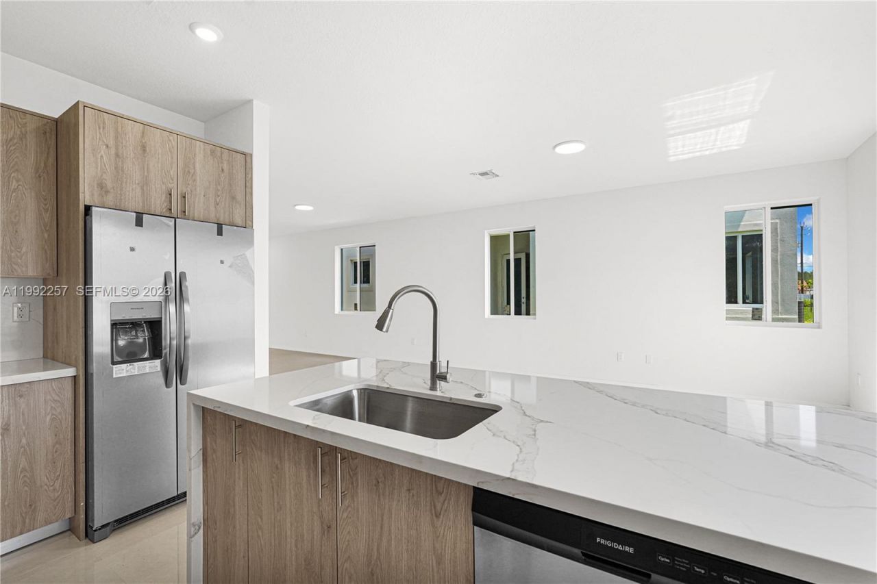22431 SW 125 Ave, Unit 19A, Miami, FL 33170 Photo