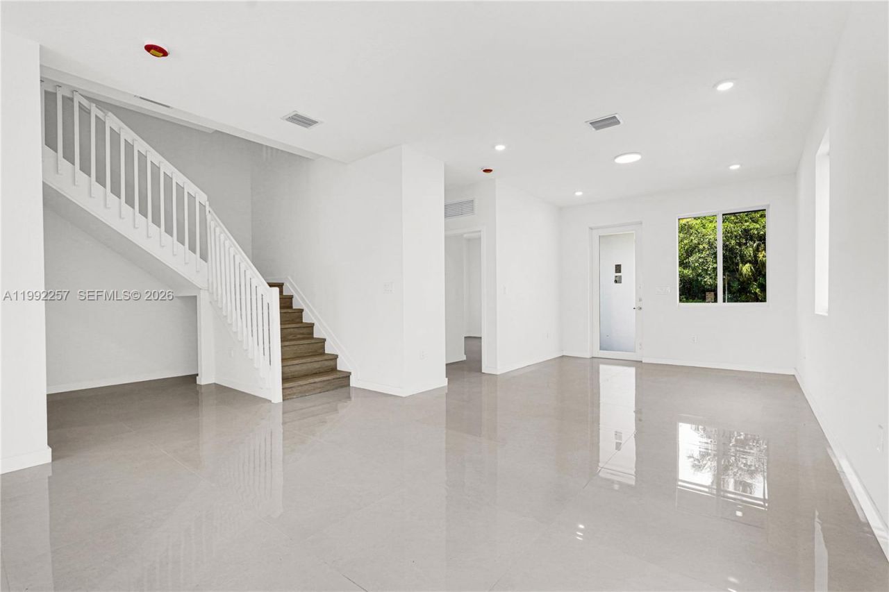 22431 SW 125 Ave, Unit 19A, Miami, FL 33170 Photo