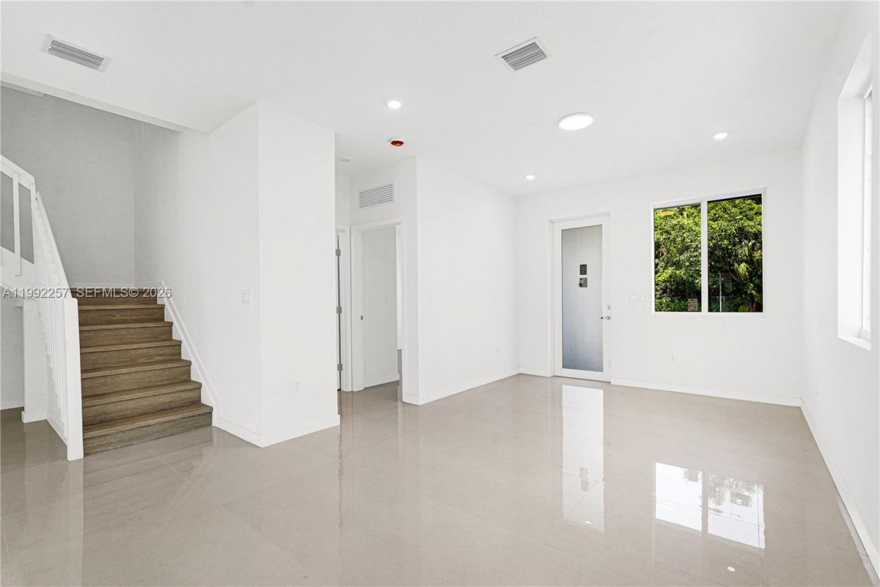 22431 SW 125 Ave, Unit 19A, Miami, FL 33170 Photo