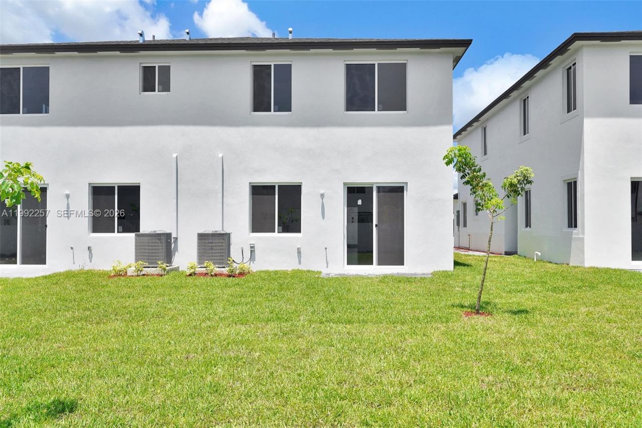 22431 SW 125 Ave, Unit 19A, Miami, FL 33170 Photo