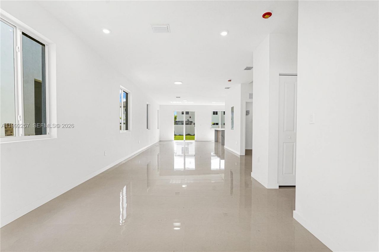 22431 SW 125 Ave, Unit 19A, Miami, FL 33170 Photo