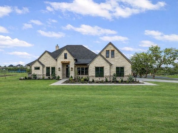 123 Club House Drive, Weatherford, TX 76087