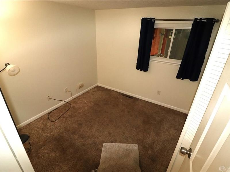 3913 Elmira Drive, Kettering, OH 45439 Photo 18