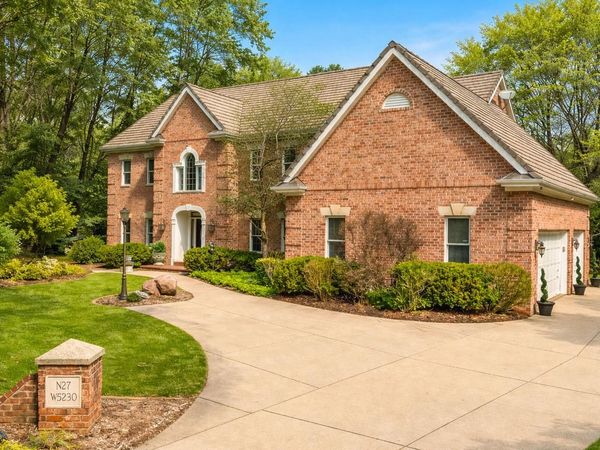 N27W5230 Hamilton ROAD, Cedarburg, WI 53012