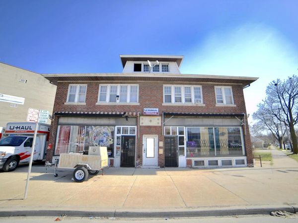 4250 W Fond du Lac AVENUE #4254, Milwaukee, WI 53216