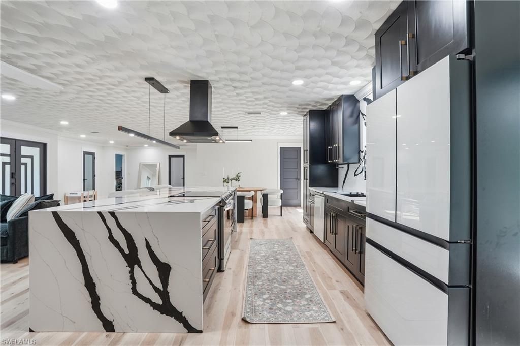 3931 W Riverside Dr , Fort Myers, FL 33901 Photo