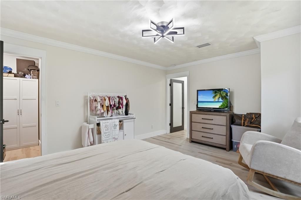 3931 W Riverside Dr, Fort Myers, FL 33901 Photo