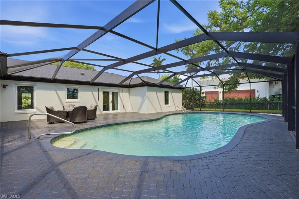 3931 W Riverside Dr, Fort Myers, FL 33901 Photo