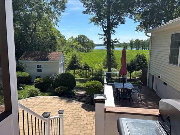 1025 Riverside Drive, Lanexa, VA 23089