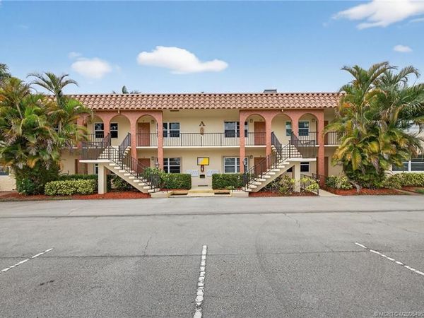 2600 S Kanner Highway, Unit A5, Stuart, FL 34994