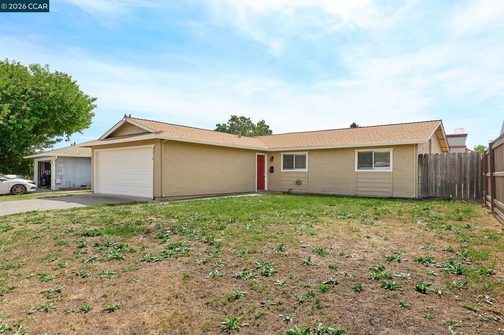 2018 Southwood Dr, Vacaville, CA 95687 Main Photo