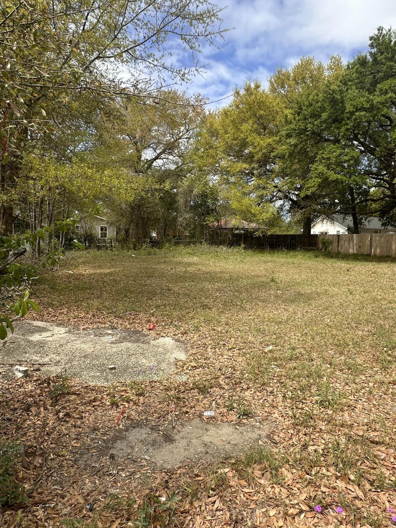 2670 Henry Street Photo 3