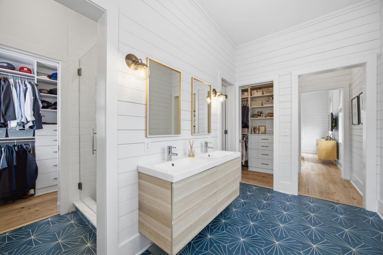 2508 Myrtle Avenue Photo 26