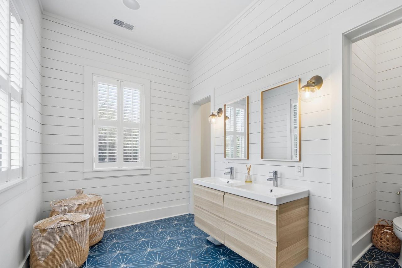 2508 Myrtle Avenue Photo 27