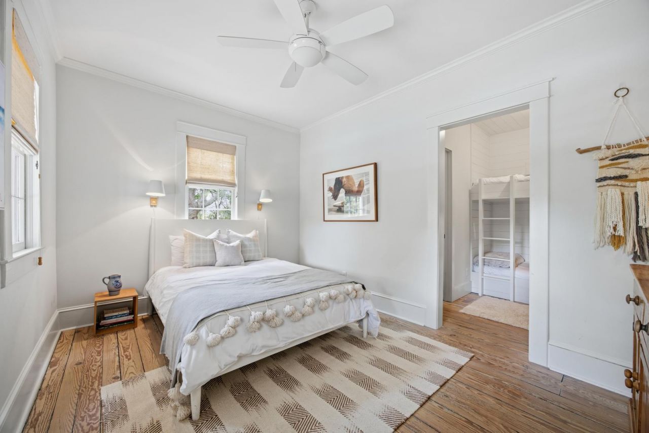 2508 Myrtle Avenue Photo 28