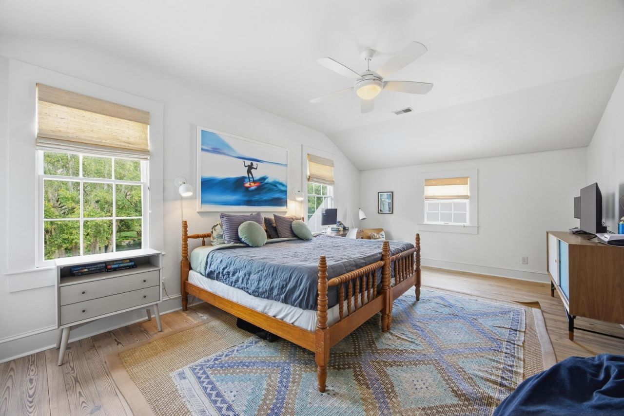 2508 Myrtle Avenue Photo 43