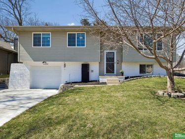 6508 S 139th Avenue Circle, Omaha, NE 68137