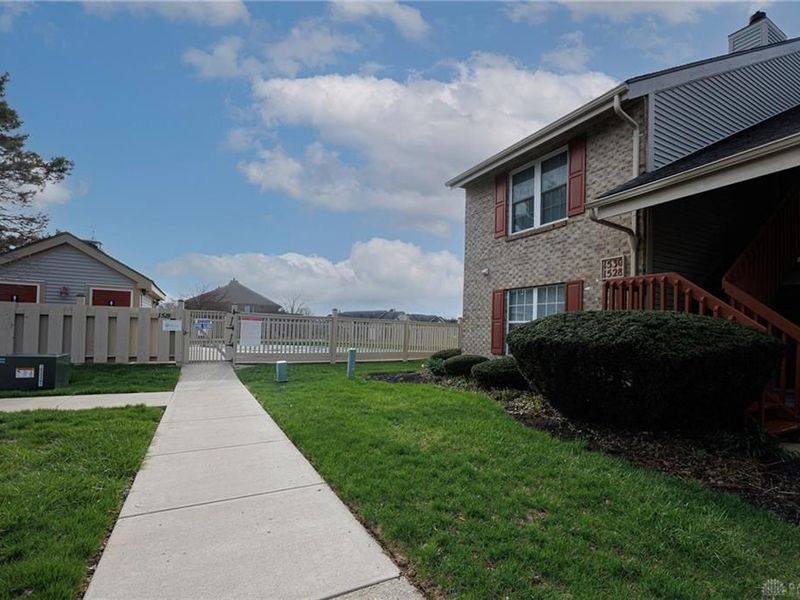 1528 Spinnaker Way, Washington Township, OH 45458 Photo 2