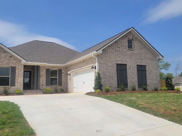 230 Copper Creek Drive, Clinton, MS 39056