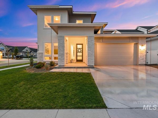 8448 W Brooks Dr, Boise, ID 83714