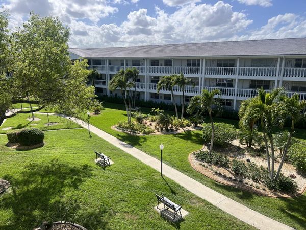 5208 NE 24th Terrace, Unit 124, Fort Lauderdale, FL 33308