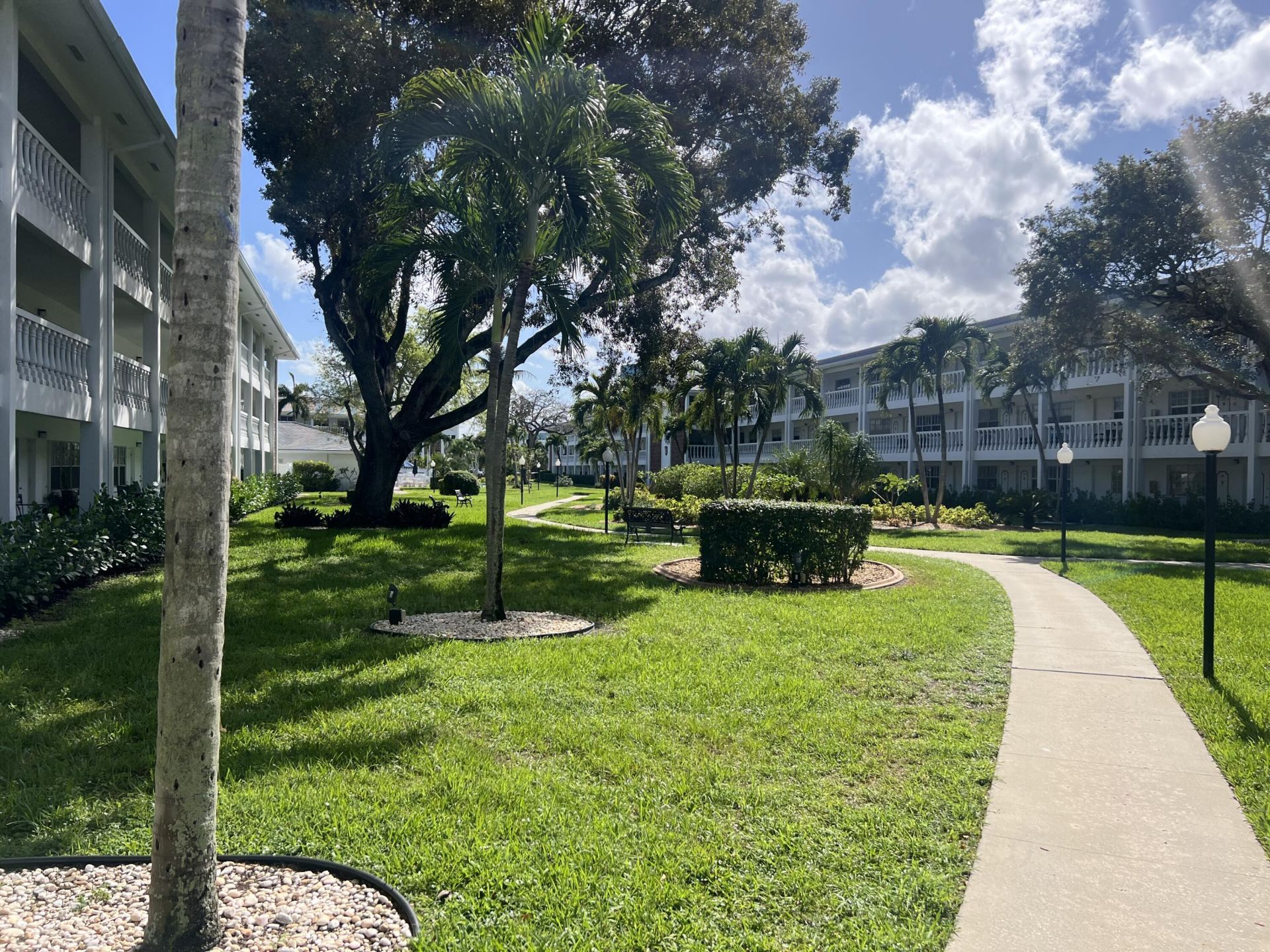 5208 NE 24th Terrace, Unit F124, Fort Lauderdale, FL 33308 Photo